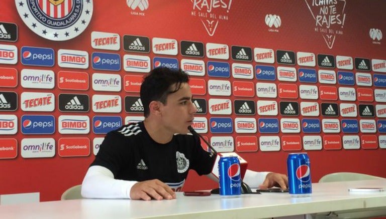 Omar Bravo, en conferencia de prensa