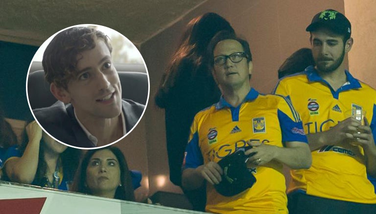 Rob Schneider en el partido de Tigres