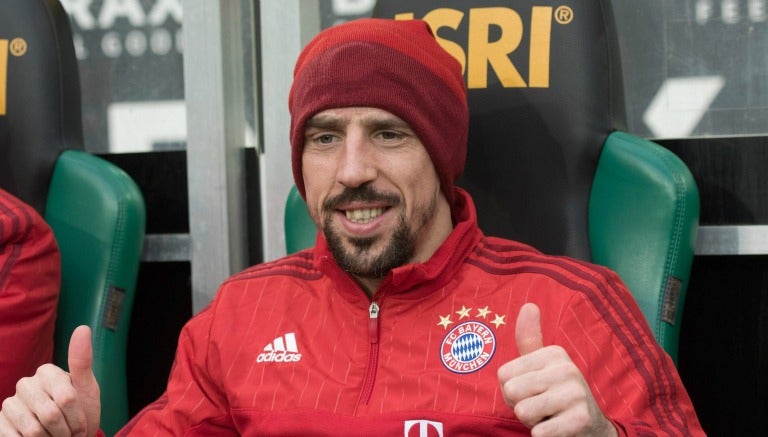 Franck Ribery en la banca con el Bayern Munich