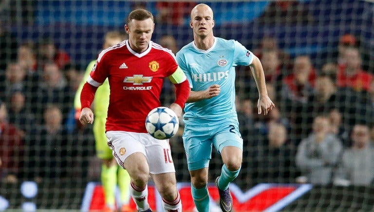 Wayne Rooney durante un partido de Champions League