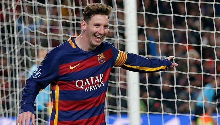 Lionel Messi celebra después de marcar un gol