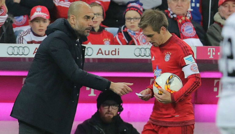 Guardiola y Lahm en partido del Bayern