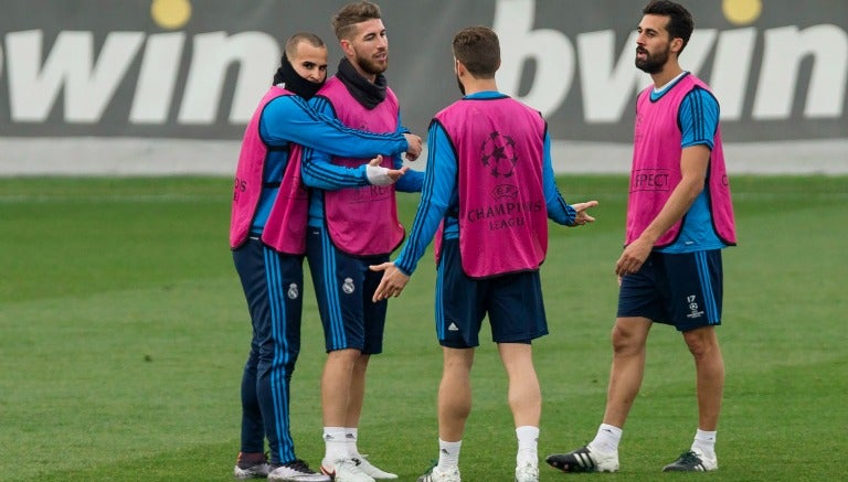 Sergio Ramos y Arbeloa en un entrenamiento del Real Madrid