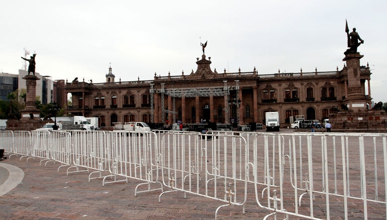 Preparan la Macroplaza para posible festejo de campeón