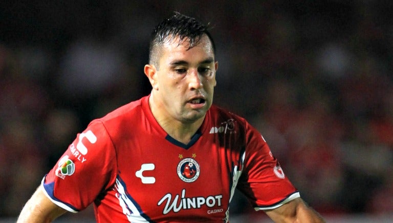 Fernando Meneses jugando con Veracruz