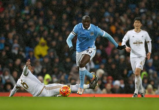 Yaya Touré en la derrota del Swansea City