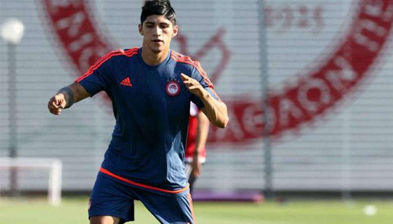 Pulido entrena con el Olympiacos