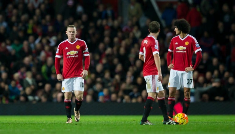 Rooney, Mata y Fellaini lamentan la derrota del United