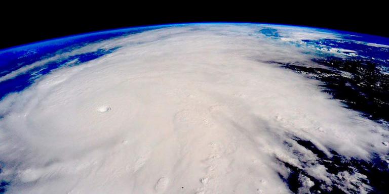 El huracán Patricia desde el espacio