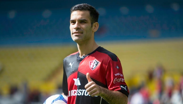 Rafa Márquez durante su presentación en el estadio Jalisco