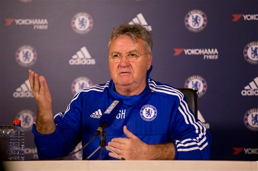 Guus Hiddink en una conferencia de prensa