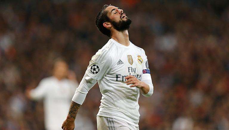 Isco Alarcón lamentando una acción en un duelo