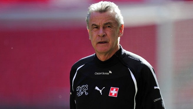 Hitzfeld, en una práctica con la Selección de Suiza