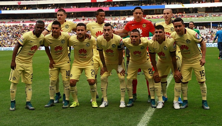 América posa para la foto previo a un encuentro 