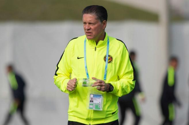 Pelaez durante un entrenamiento del América