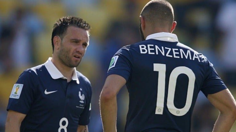 Valbuena y Benzema, durante un encuentro con su selección