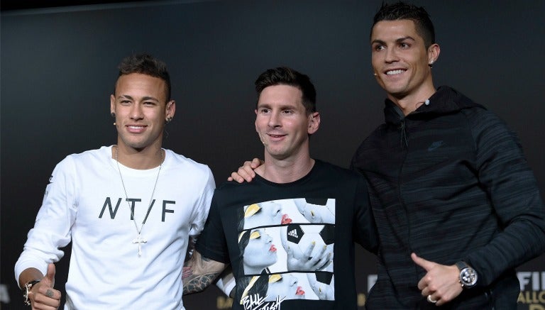 Messi, CR7 y Neymar posan para las cámaras