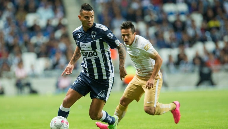 Cardona durante el partido contra Pumas