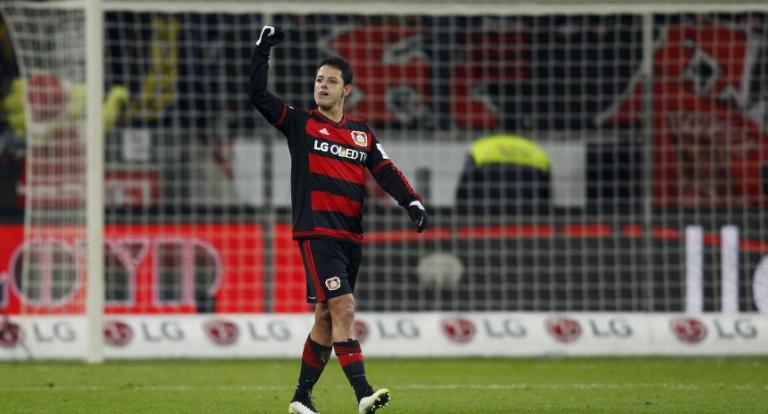 Chicharito, tras anotar con el Bayer Leverkusen