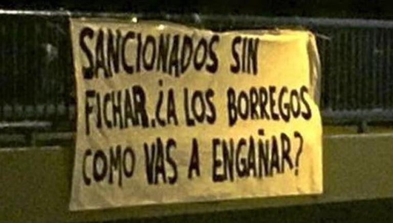 Pancarta en contra de Florentino Pérez