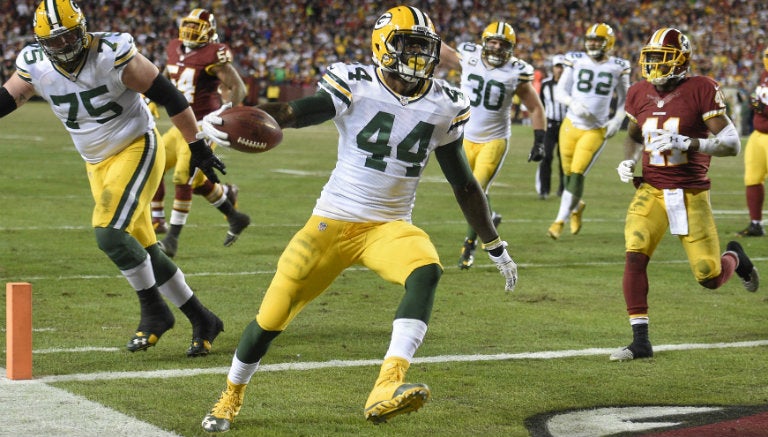 James Starks festeja un touchdown