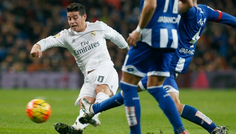 James Rodríguez durante un encuentro con el Real Madrid