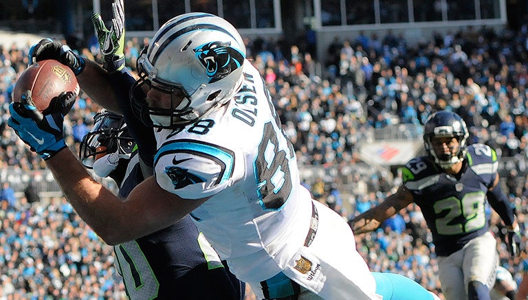 Greg Olsen logra un touchdown para Seattle 