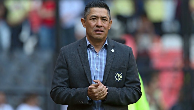 Ambriz, en un partido del América