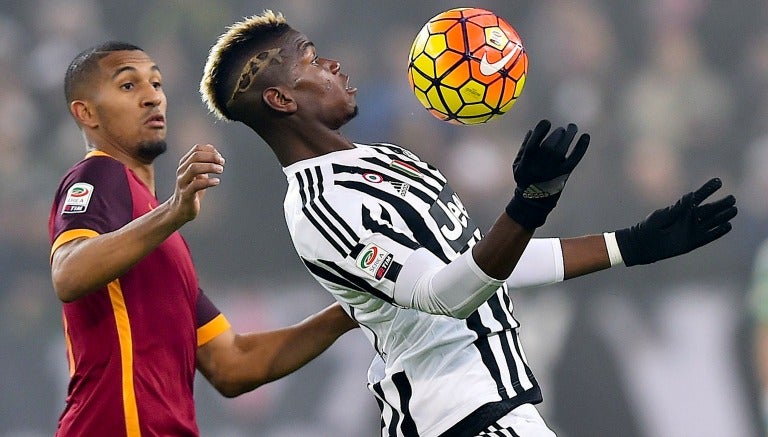 Paul Pogba durante un partido frente a la Roma