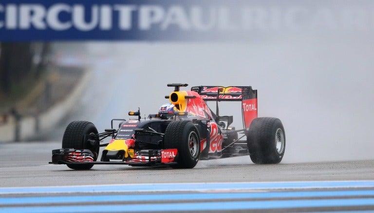 Daniel Ricciardo en las prácticas del lunes en Francia