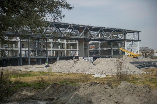 Edificio de la FMF hecho con falta de bastantes detalles