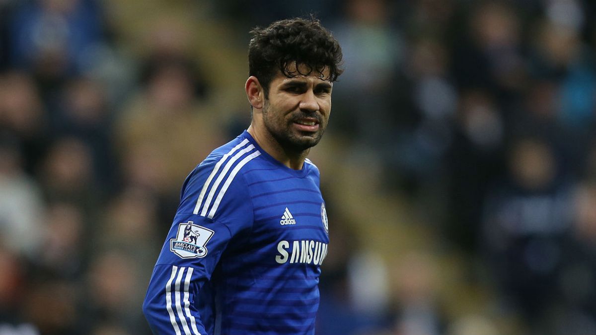 Costa en partido con el Chelsea