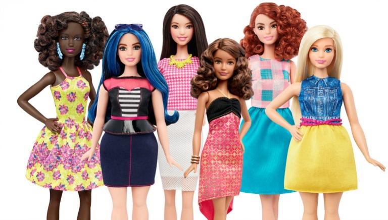 Modelos de las nuevas tallas que estrenará Mattel