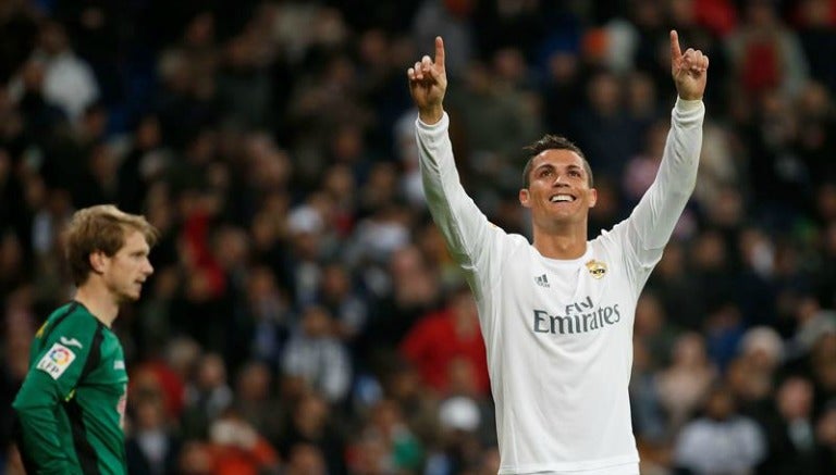 Cristiano Ronaldo festeja un gol con Real Madrid