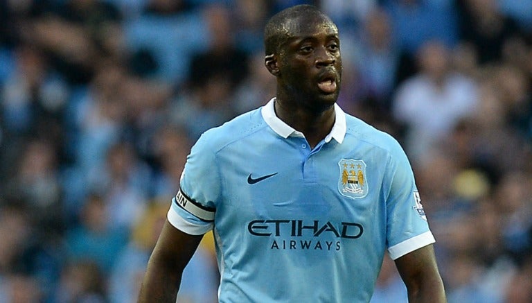 Yaya Touré en un partido con el Manchester City