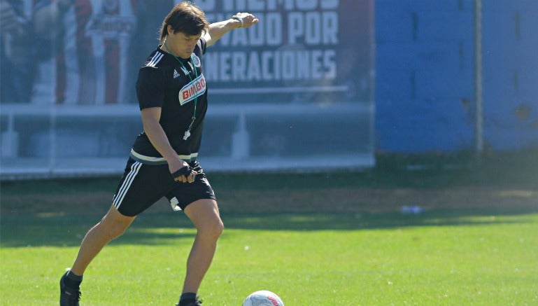 Almeyda entrena con Guadalajara