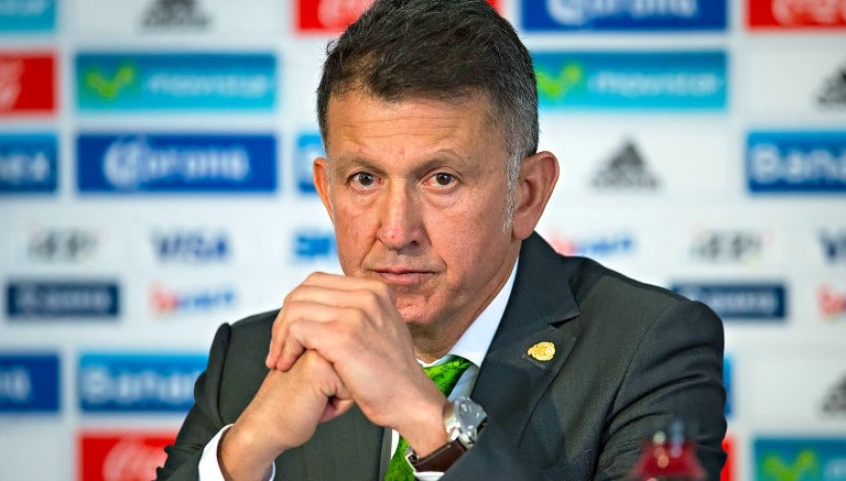 Osorio durante una conferencia de prensa