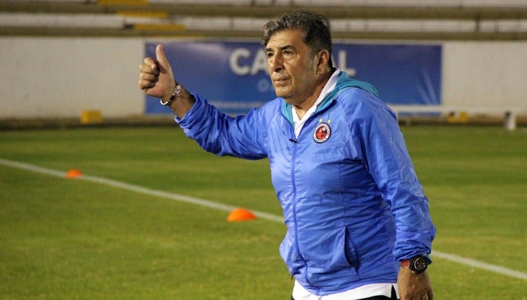 Carlos Reinoso durante un partido con el Veracruz