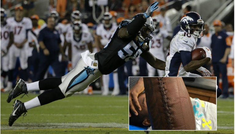 Thomas Davis durante el Super Bowl 50