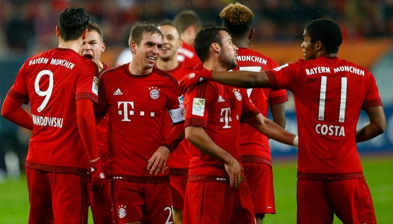 Los jugadores del Bayern Munich celebran una anotación