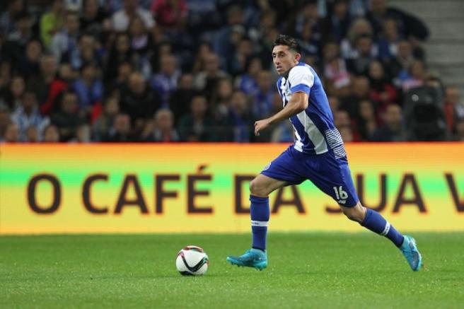 Herrera, en partido con el Porto