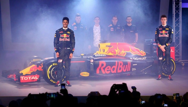 La escudería Red Bull presenta sus nuevos colores 