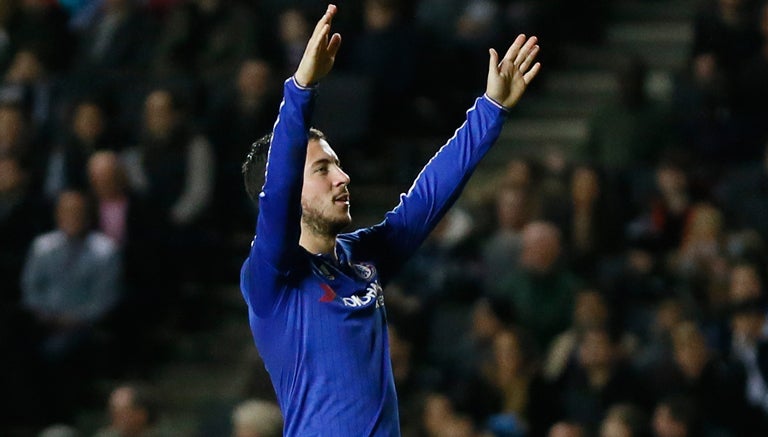 Hazard celebra en un partido del Chelsea