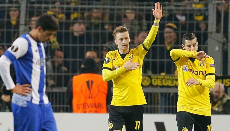 Marco Reus festeja su gol en el partido