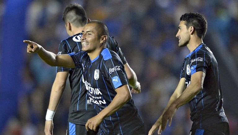 Marco Jiménez festeja golazo contra Tigres