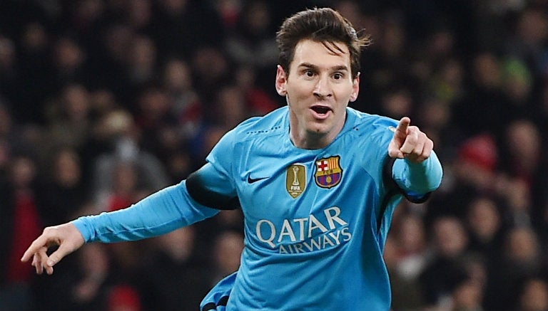 Lionel Messi festeja uno de sus goles contra Arsenal