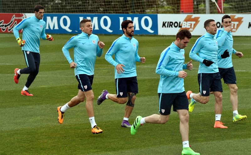 Jugadores del Bilbao, durante entrenamiento