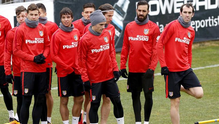 Atlético de Madrid en práctica previo al derbi madrileño