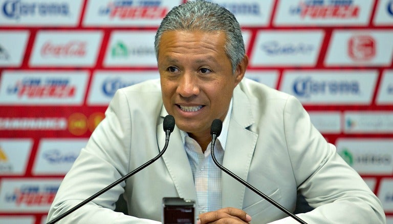 Roberto Hernández, en conferencia de prensa