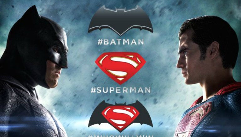 Cartel muestra los emojis de 'Batman v Superman: Dawn of Justice' 